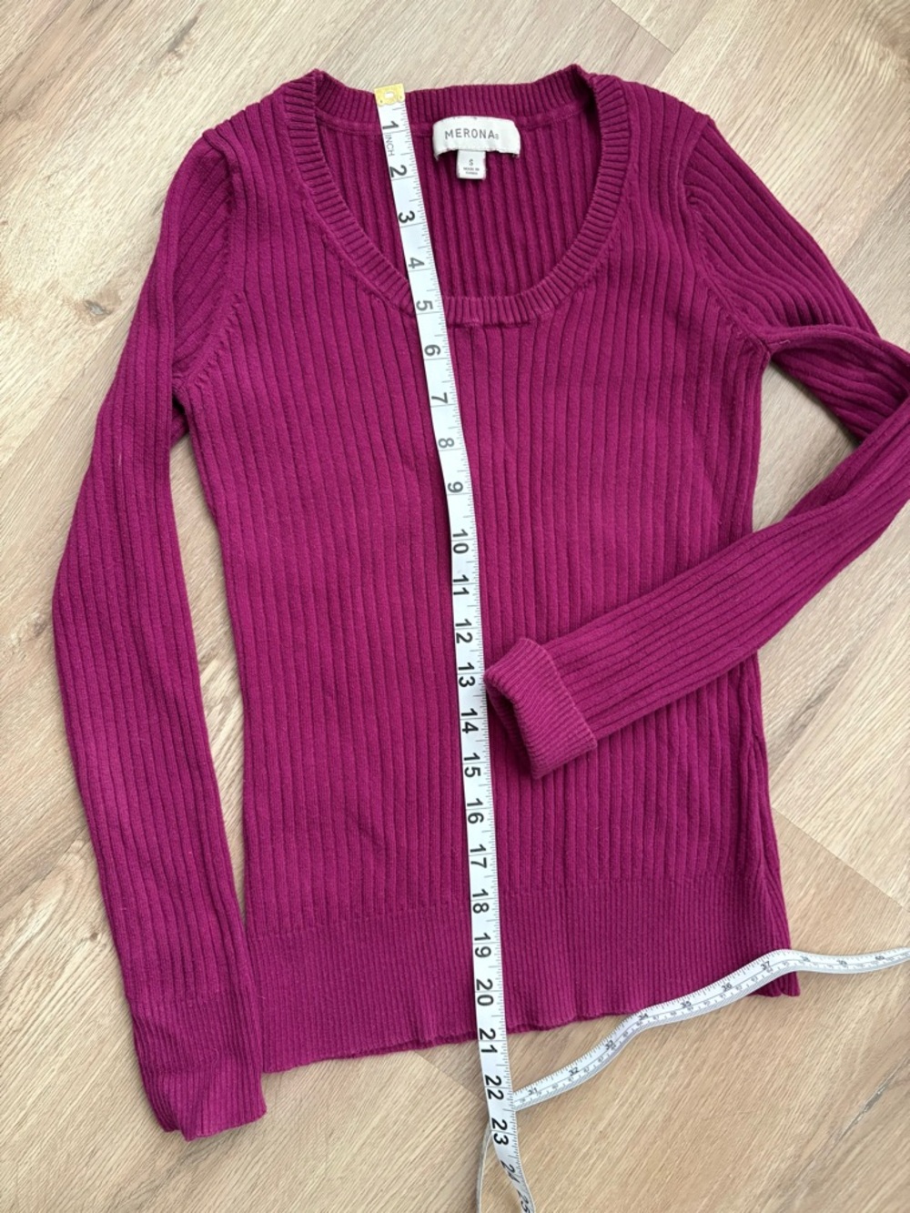 Merona Scoop Neck Ribbed Sweater in Berry Plum - Women’s Small